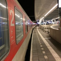 City Night Line op station Arnhem - 18 november 2016 - Chris Engelsman