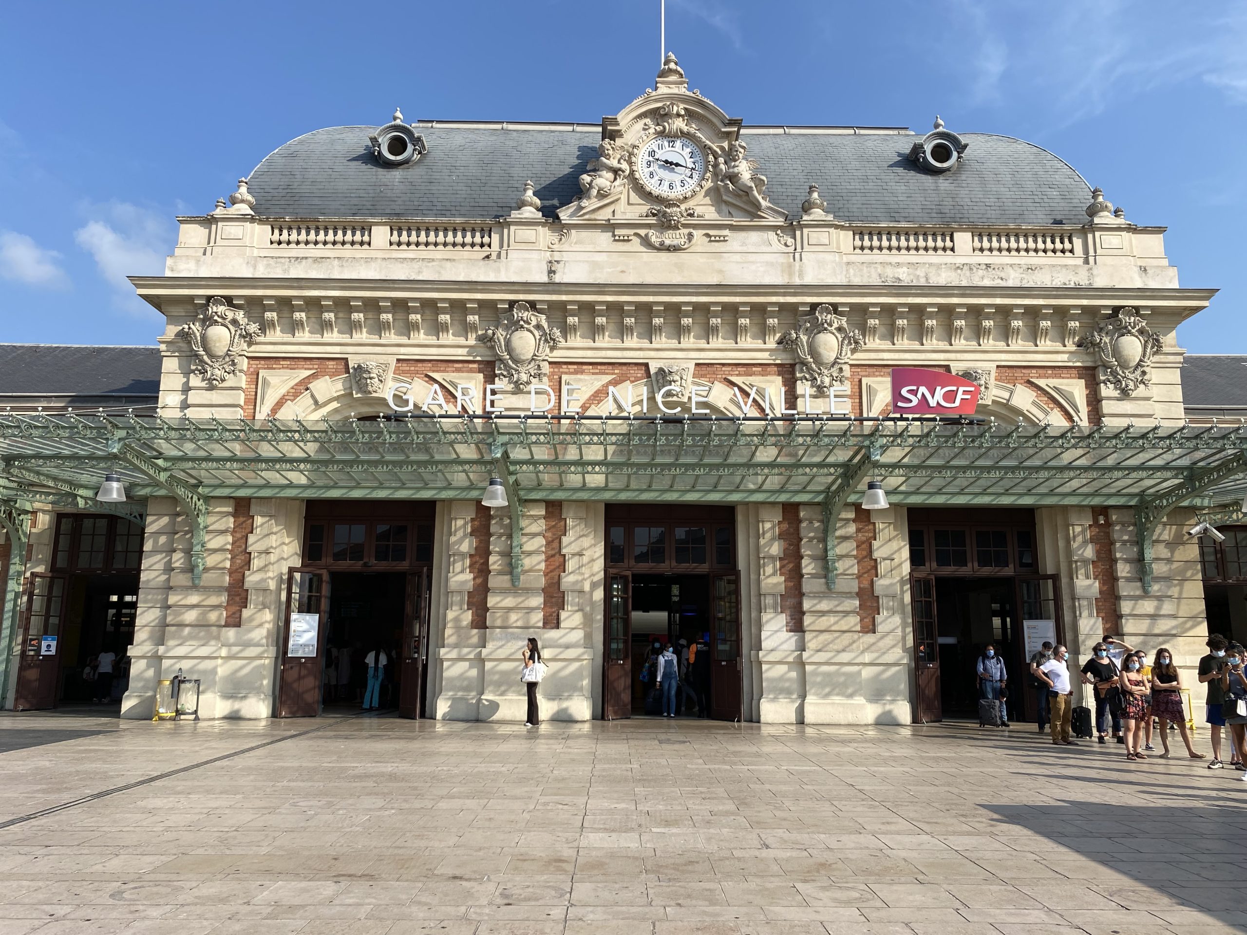 Vetrek uit Paris Gare d'Austerlitz ©nickfourtimes